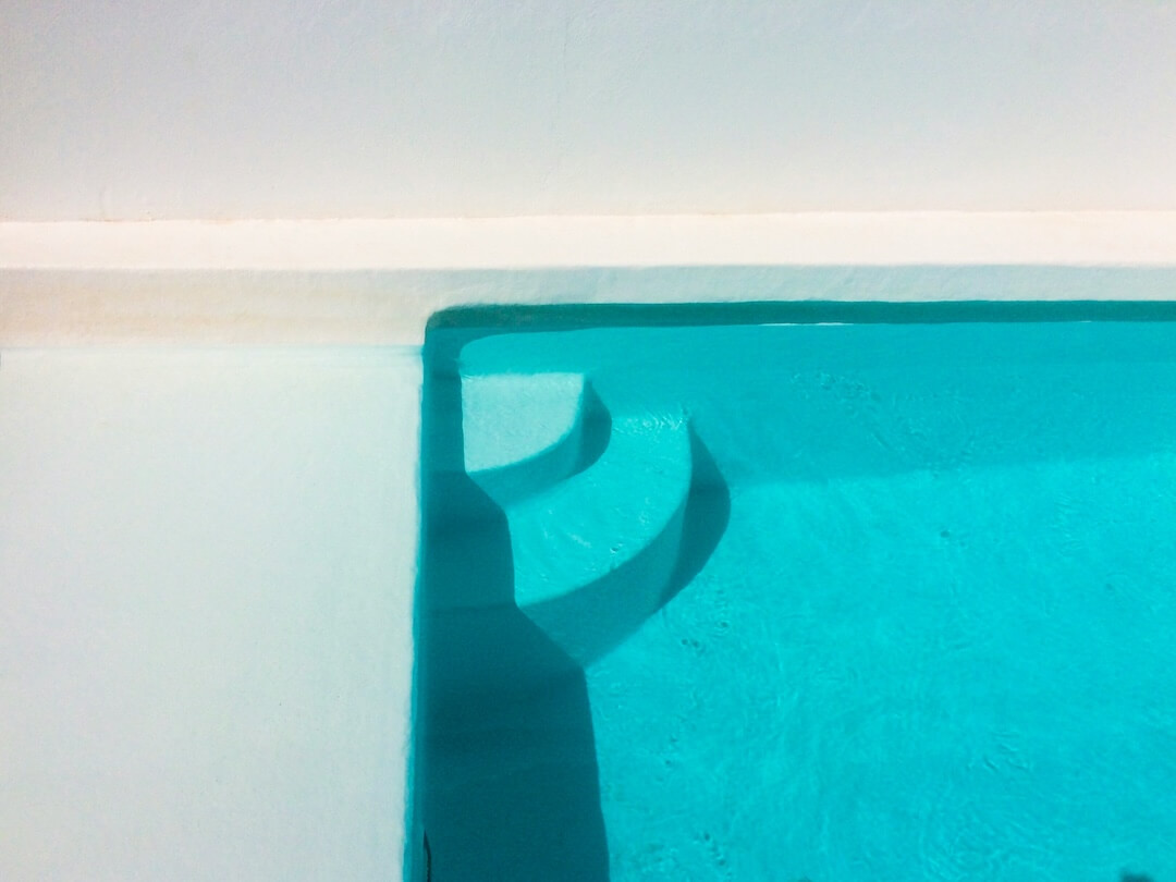 Why Our Services Are the Right Choice for Your Pool Image