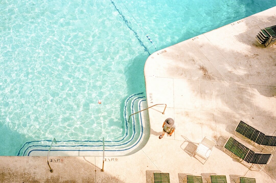 Choosing the Right Pool Alarm for Your Home Image